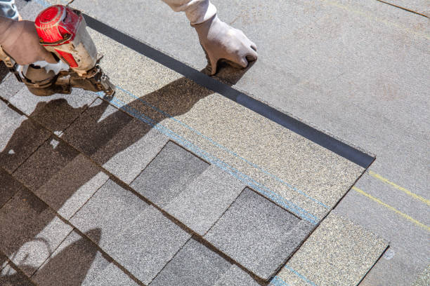 Best Flat Roof Repair Services  in Galatia, IL